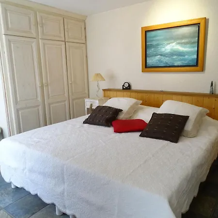 Prázdninový dům Maison Etrille Old *